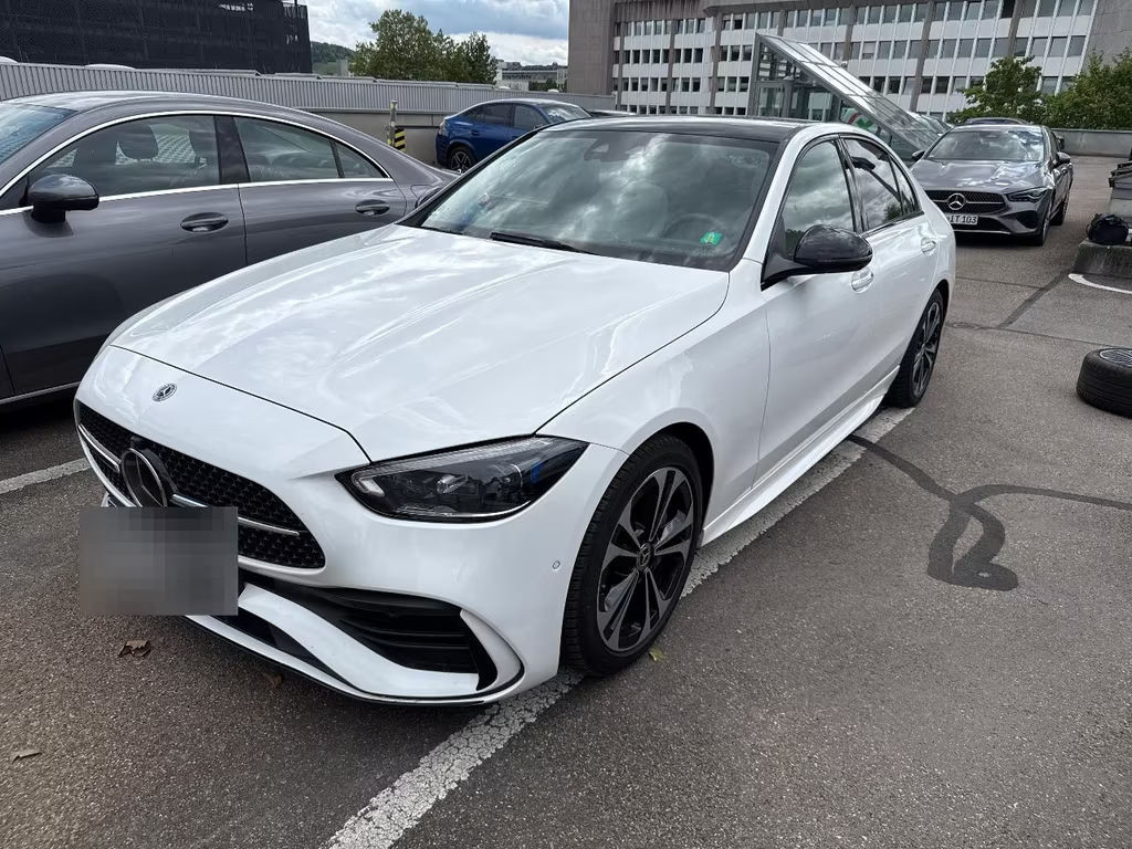 Mercedes-Benz C-Klasse C 300 AMG Line C 300 d Sedan