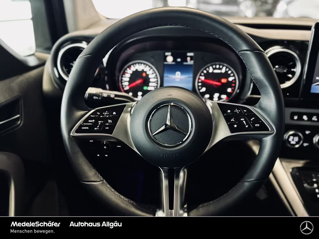 Mercedes-Benz T 180