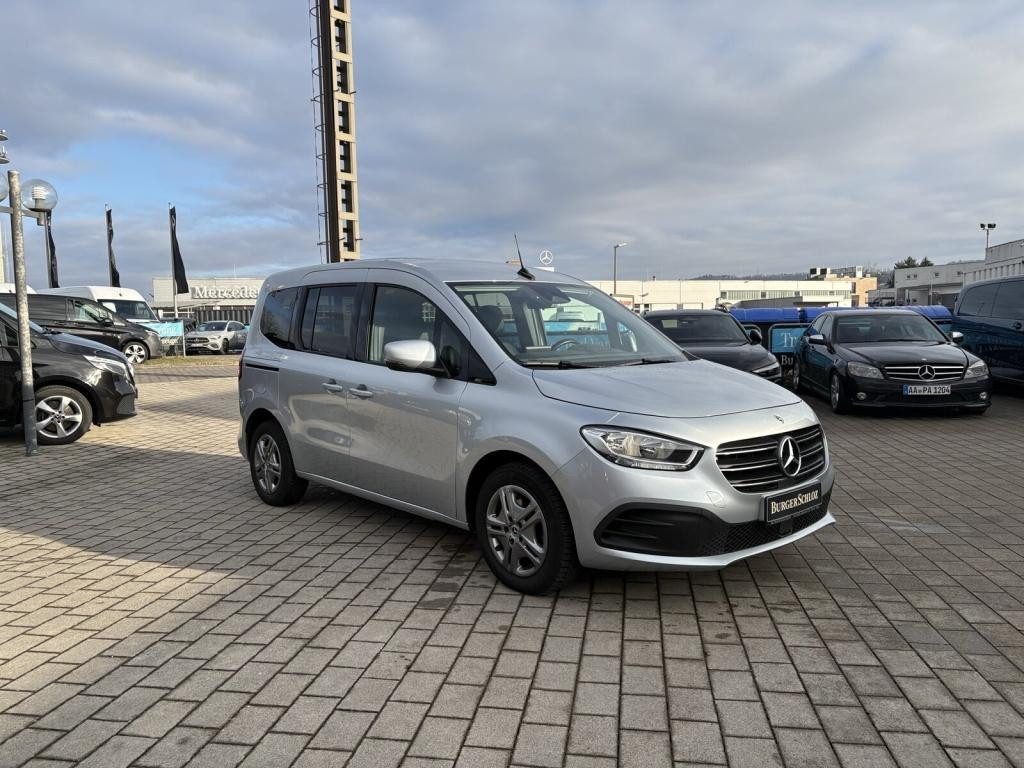 Mercedes-Benz T 180