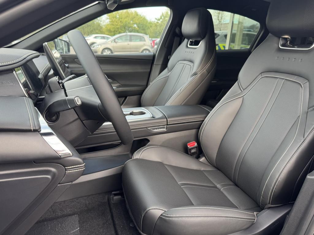 Mazda 6e