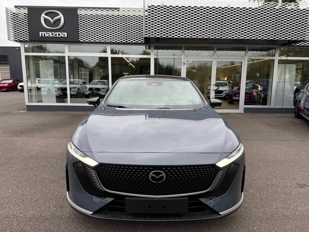 Mazda 6e
