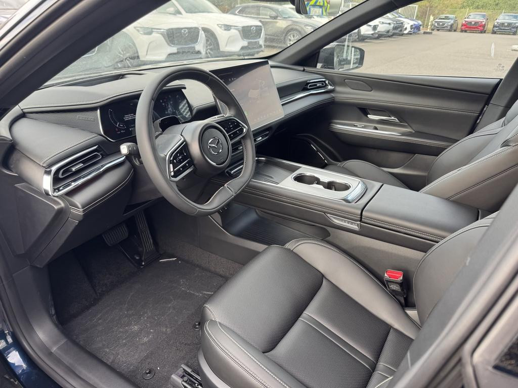 Mazda 6e