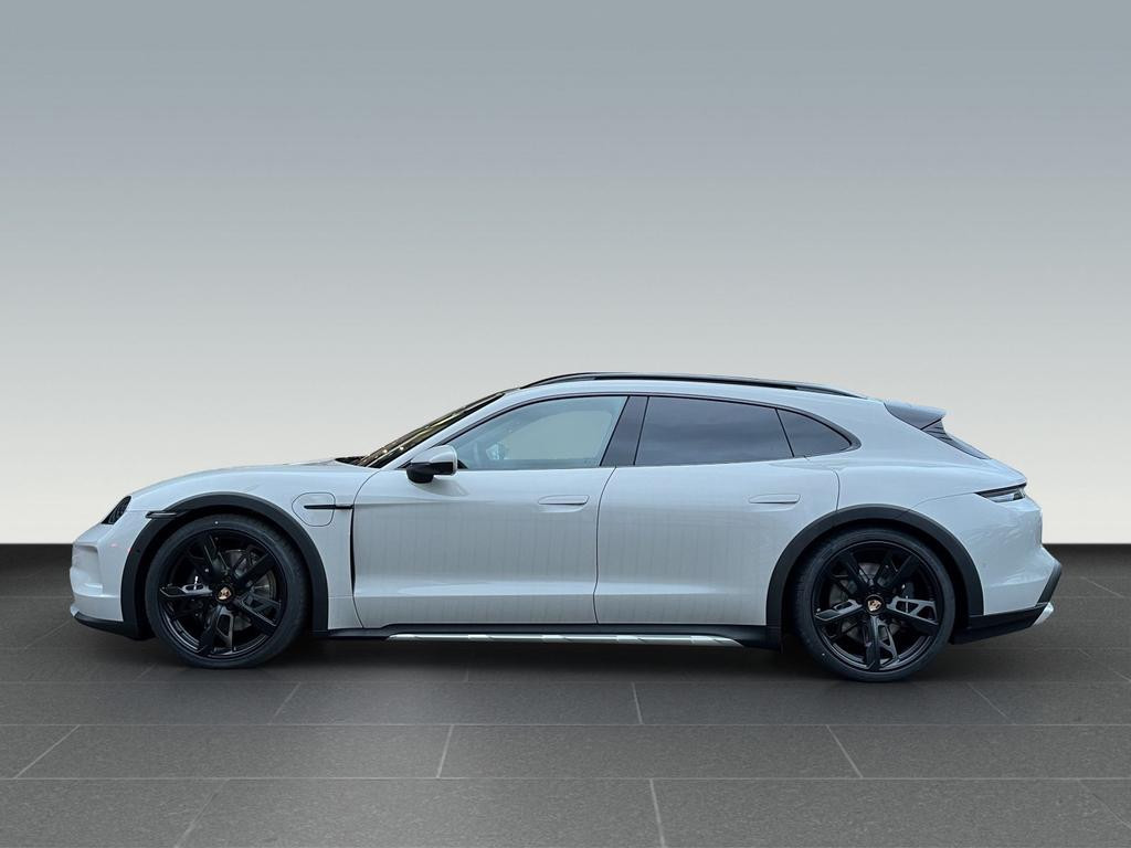 Porsche Taycan Cross Turismo 4