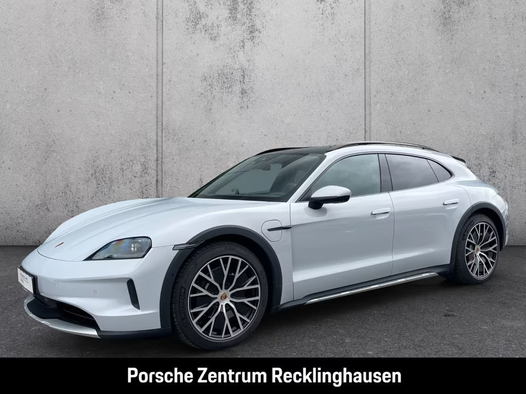 Porsche Taycan Cross Turismo 4