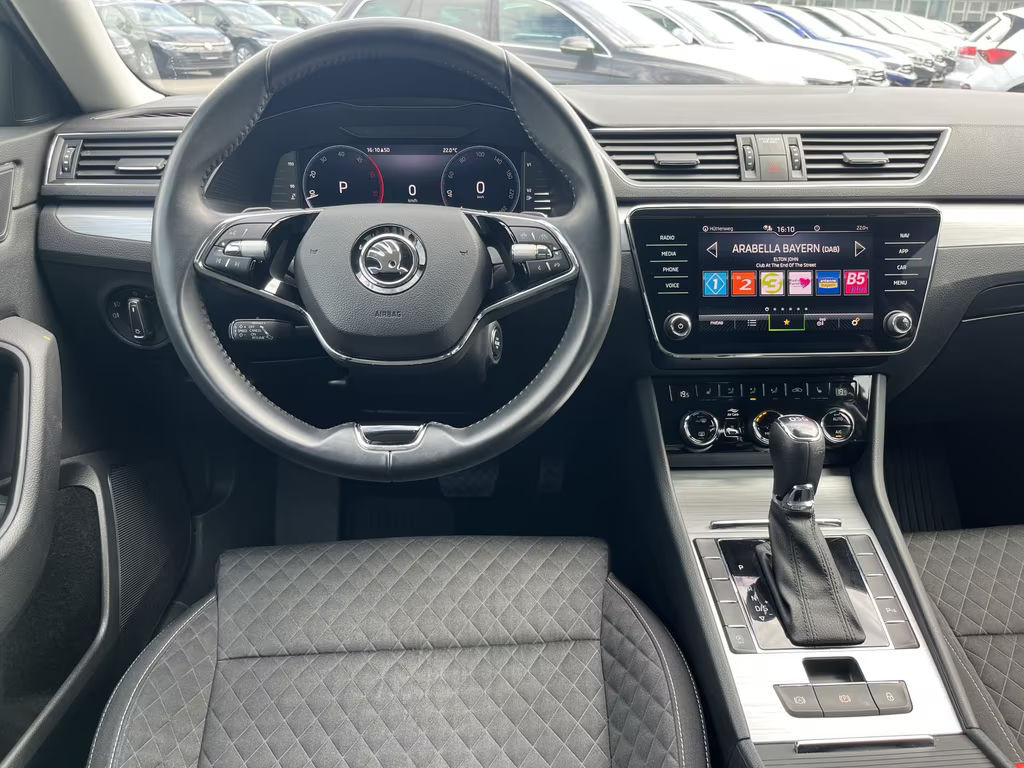 Skoda Superb