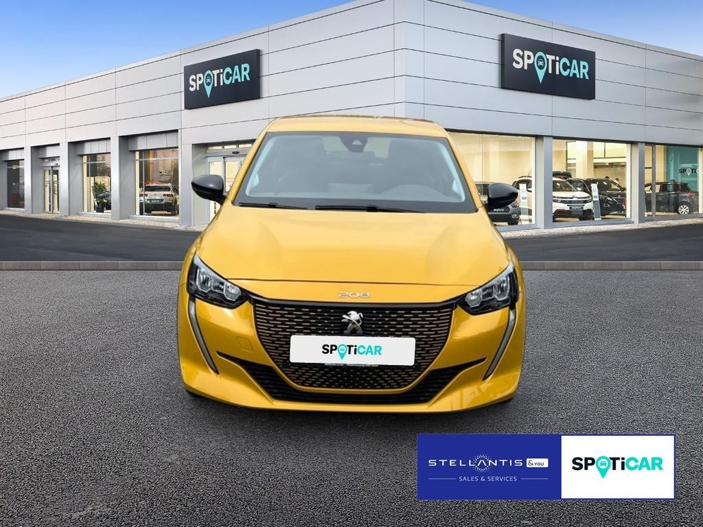 Peugeot e-208