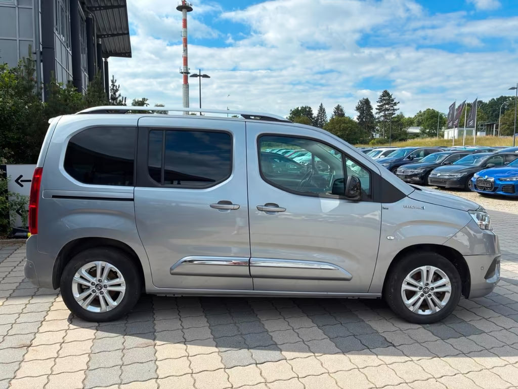 Toyota Proace (Verso)