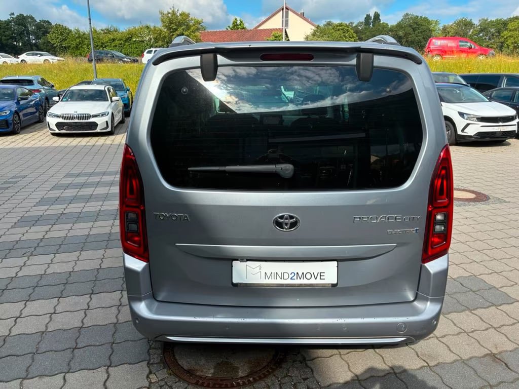 Toyota Proace (Verso)