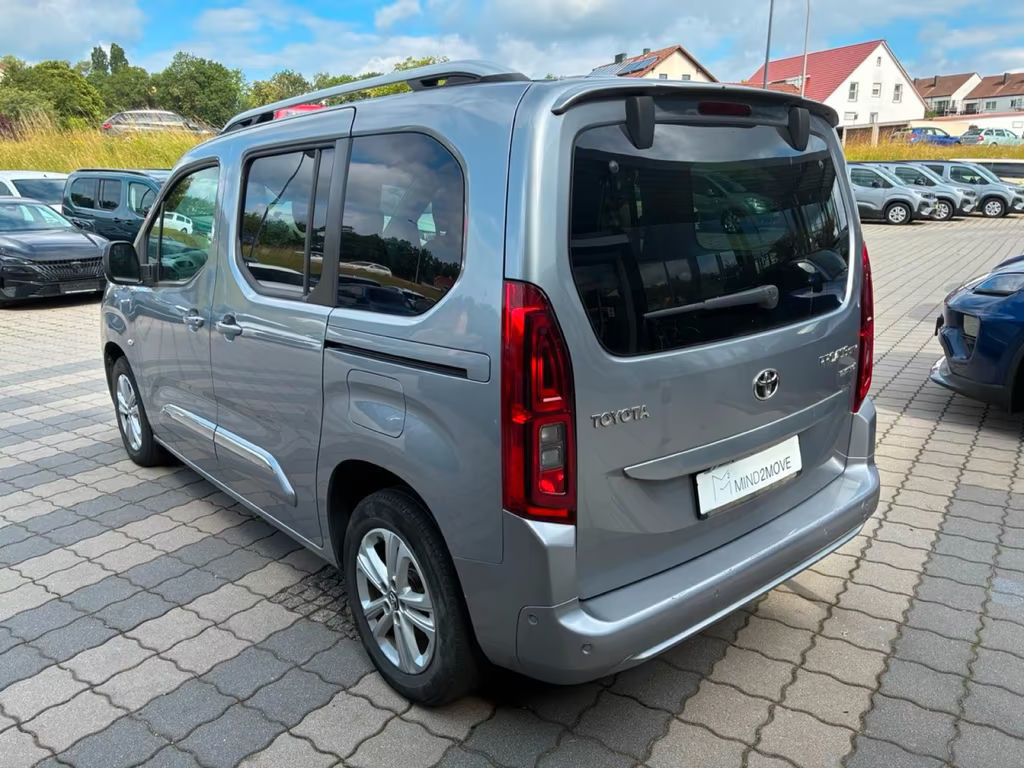Toyota Proace (Verso)
