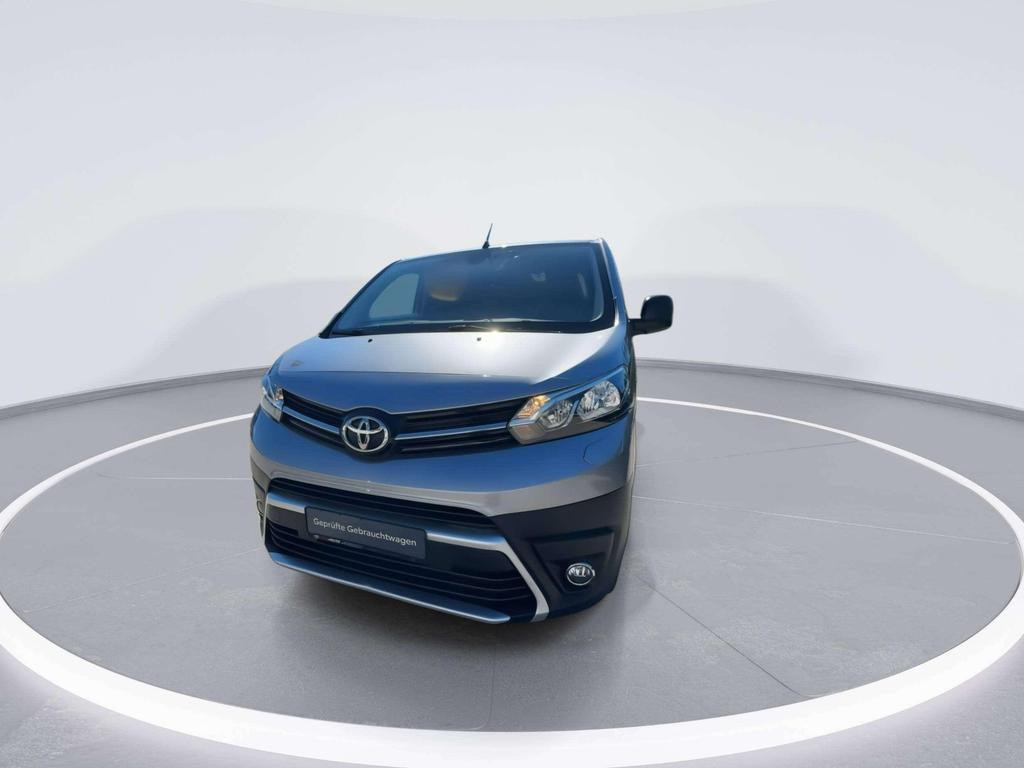 Toyota Proace (Verso)