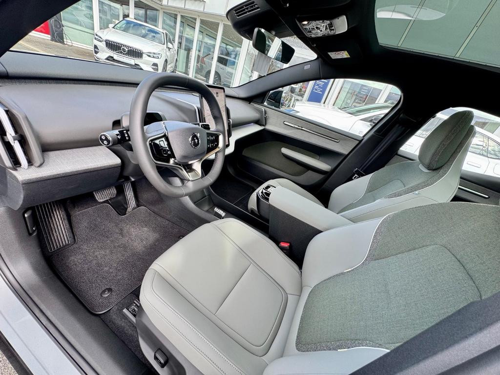 Volvo EX30