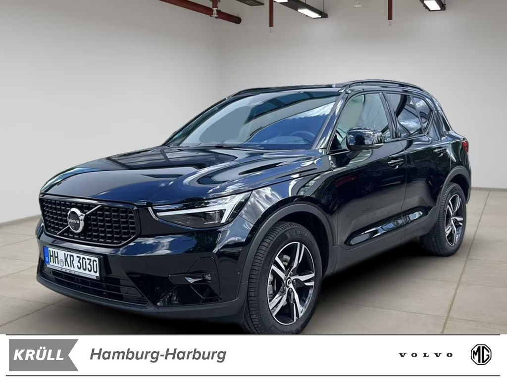 Volvo XC40 Plus Dark
