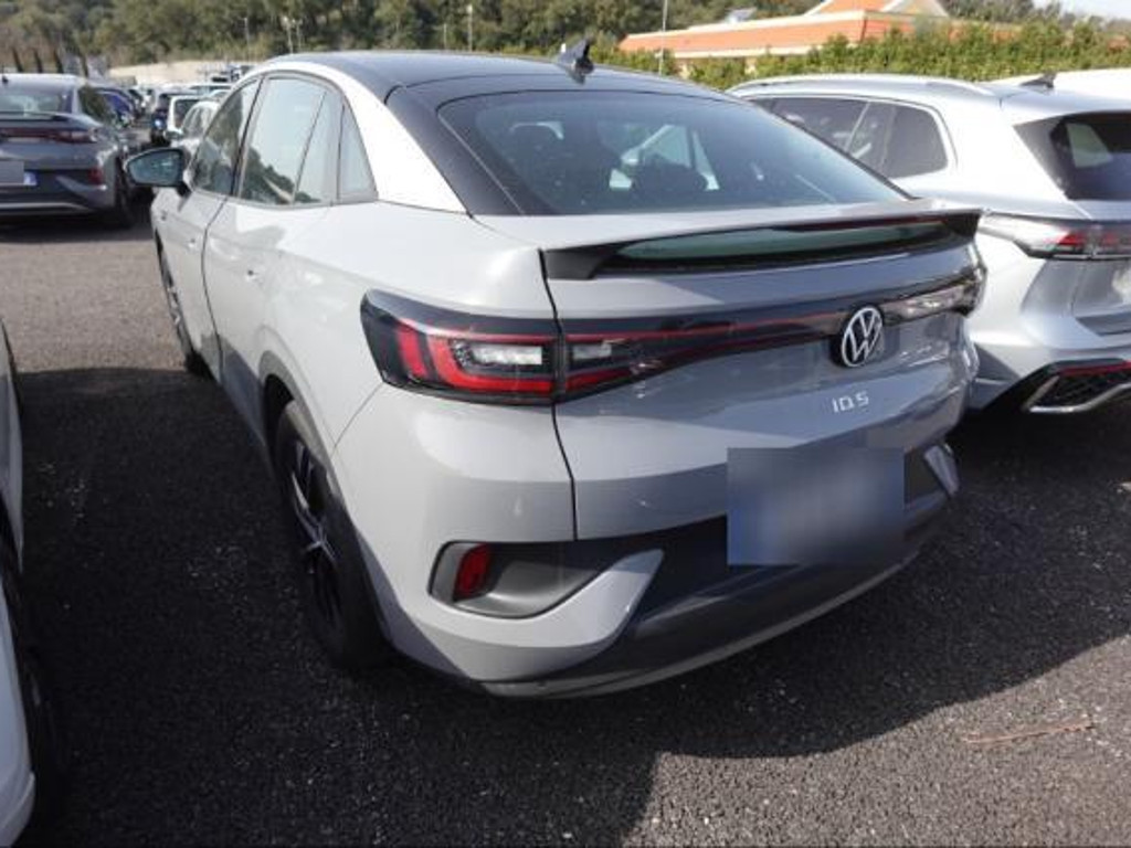 Volkswagen ID.5