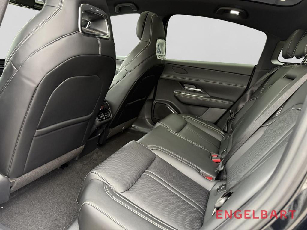 Mazda 6e