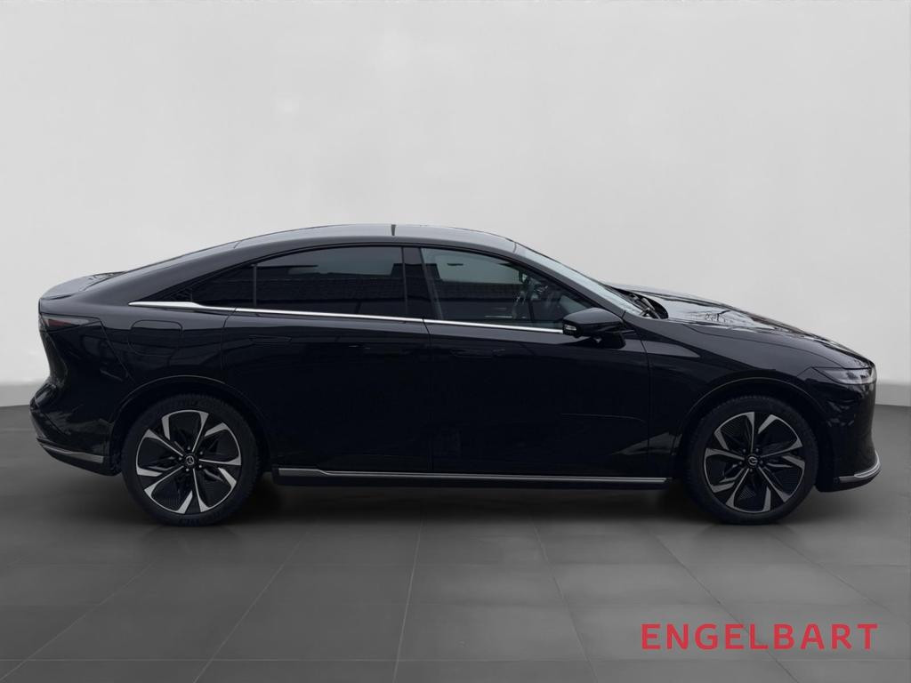 Mazda 6e