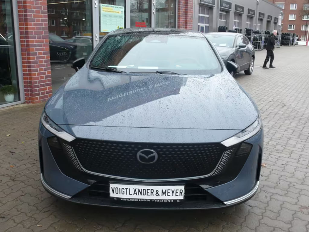 Mazda 6e