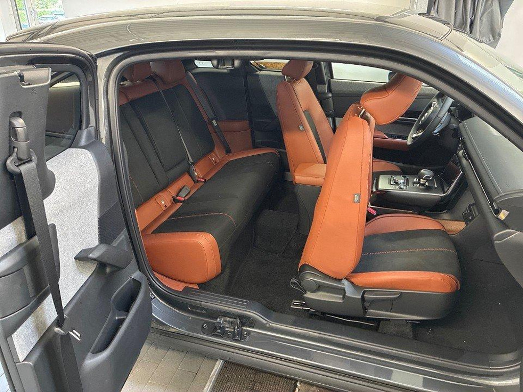 Mazda MX-30