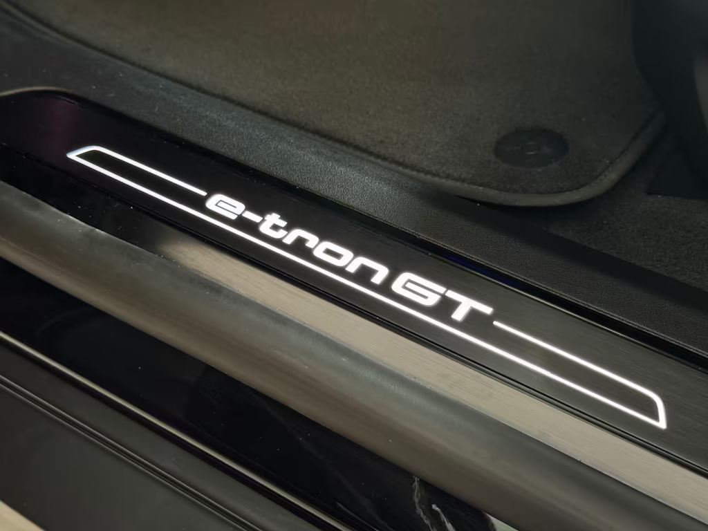 Audi e-tron GT