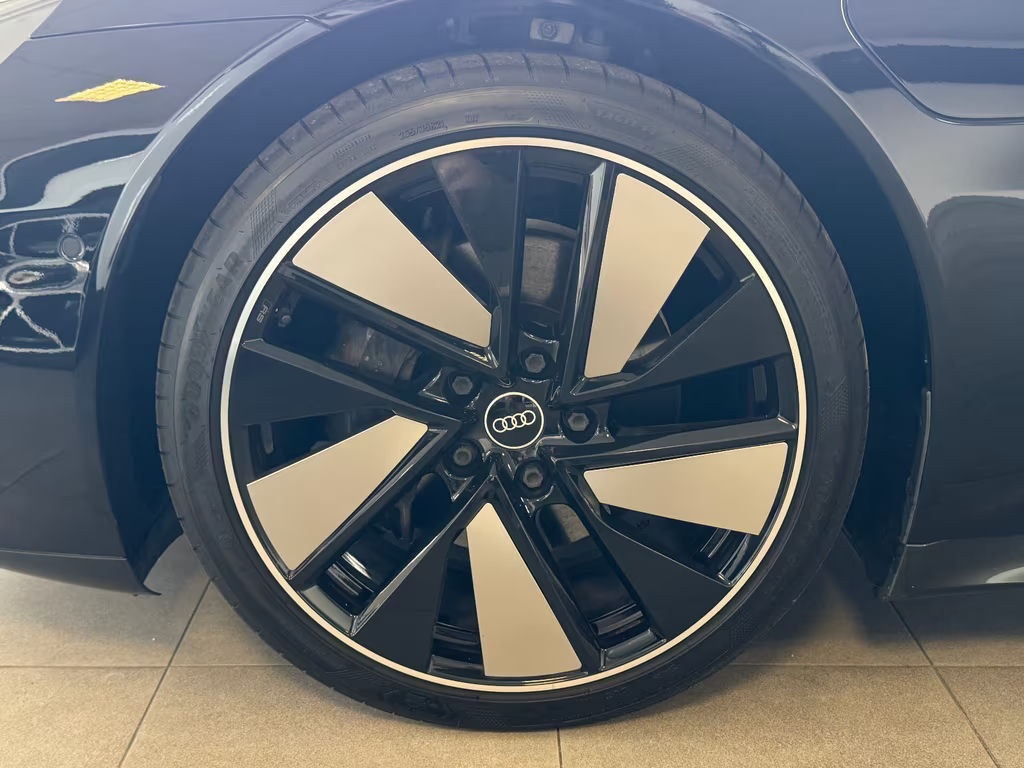 Audi e-tron GT
