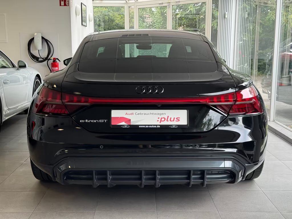 Audi e-tron GT