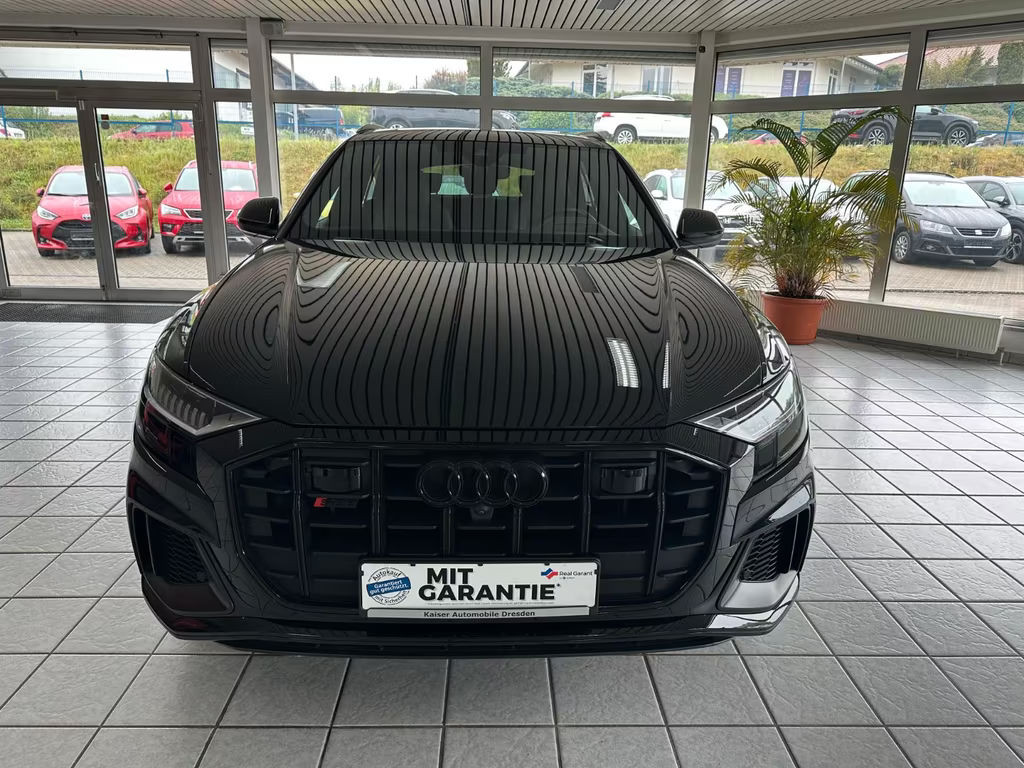 Audi SQ8