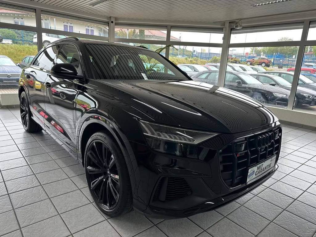 Audi SQ8