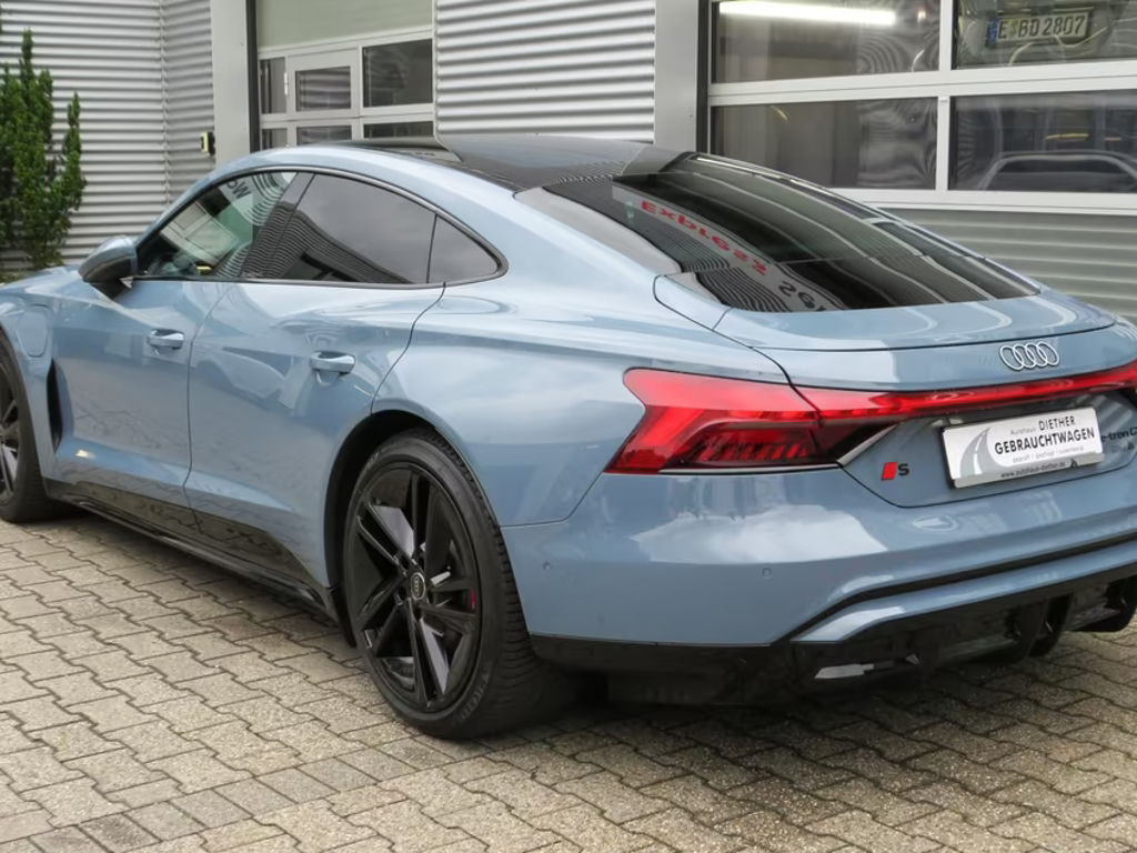 Audi RS e-tron GT