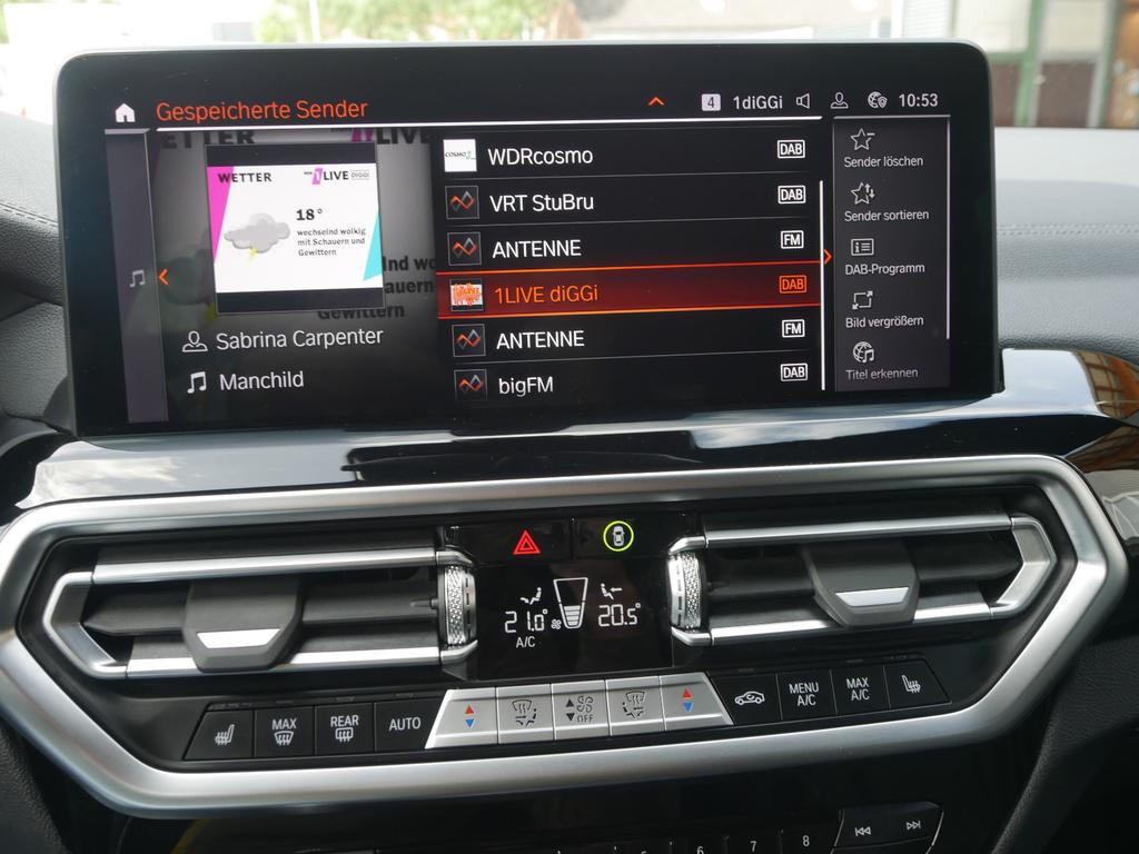 BMW iX3