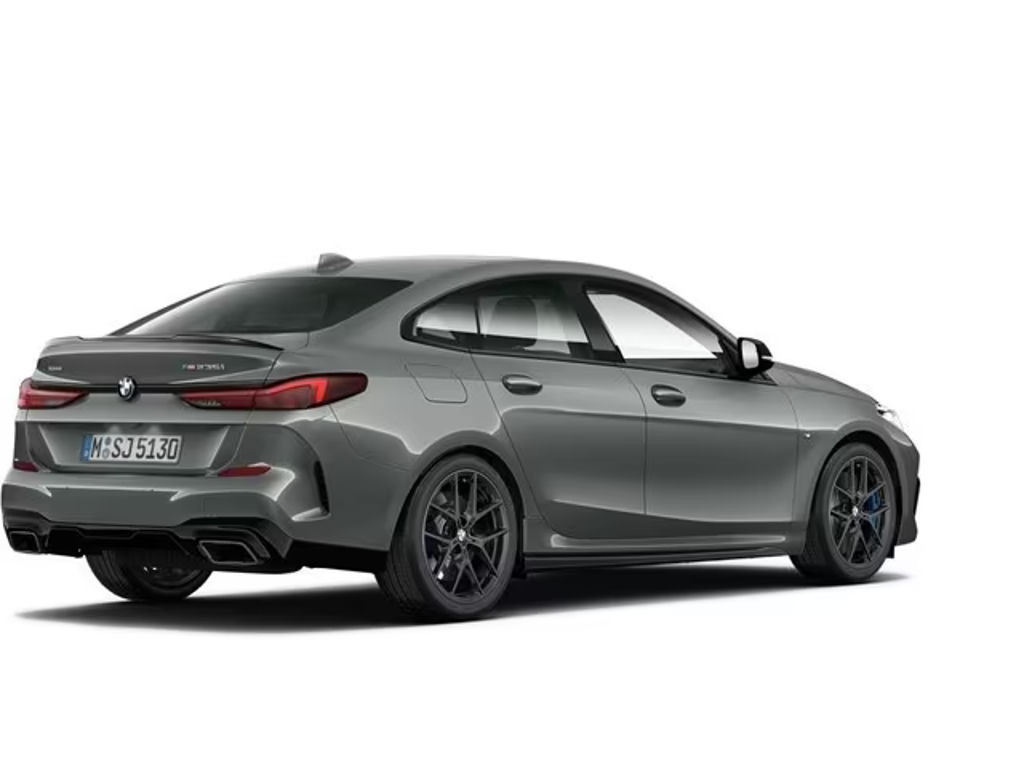 BMW M235