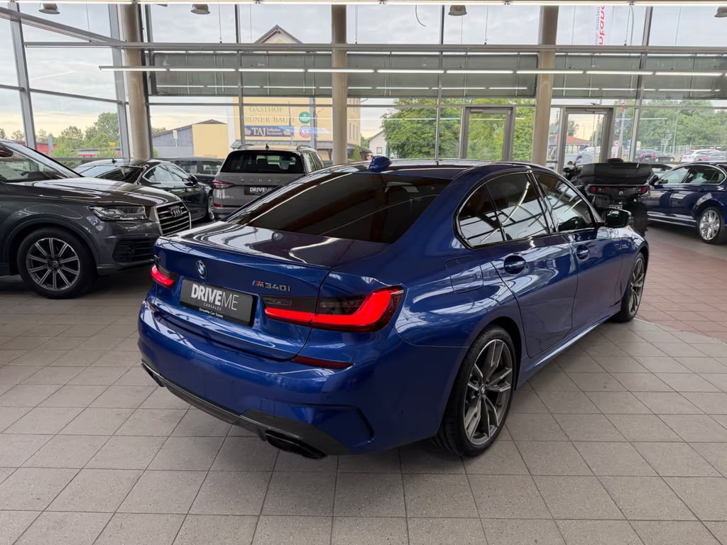 BMW M340