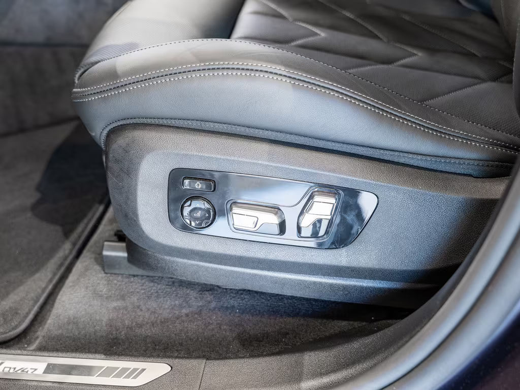 BMW XM