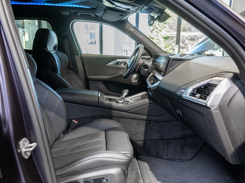 BMW XM