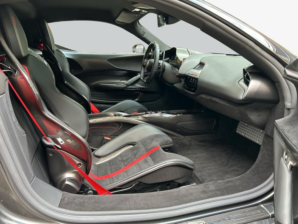 Ferrari SF90