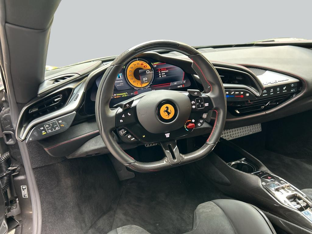 Ferrari SF90