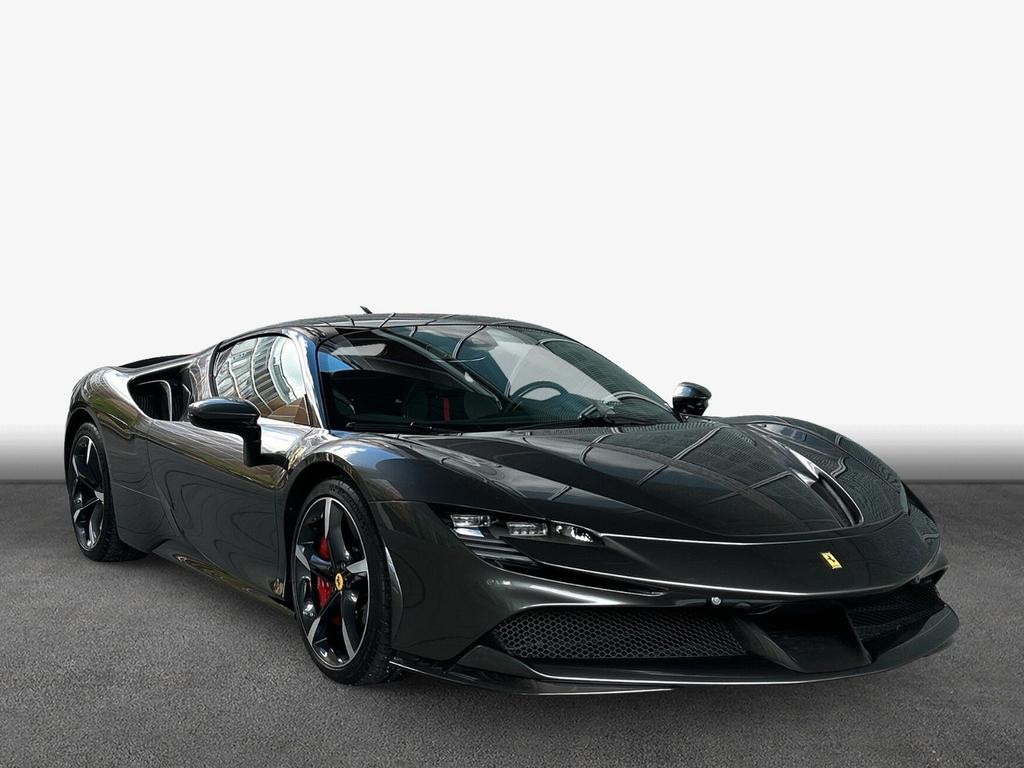 Ferrari SF90