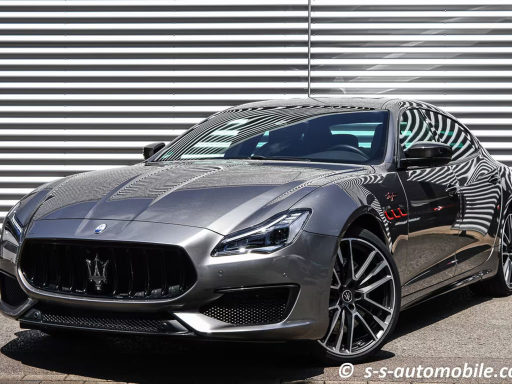 Maserati Quattroporte Trofeo