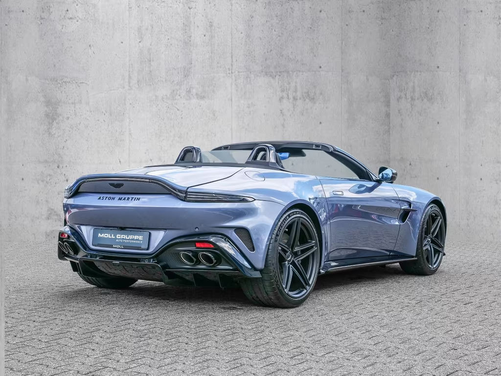 Aston Martin V8 Vantage