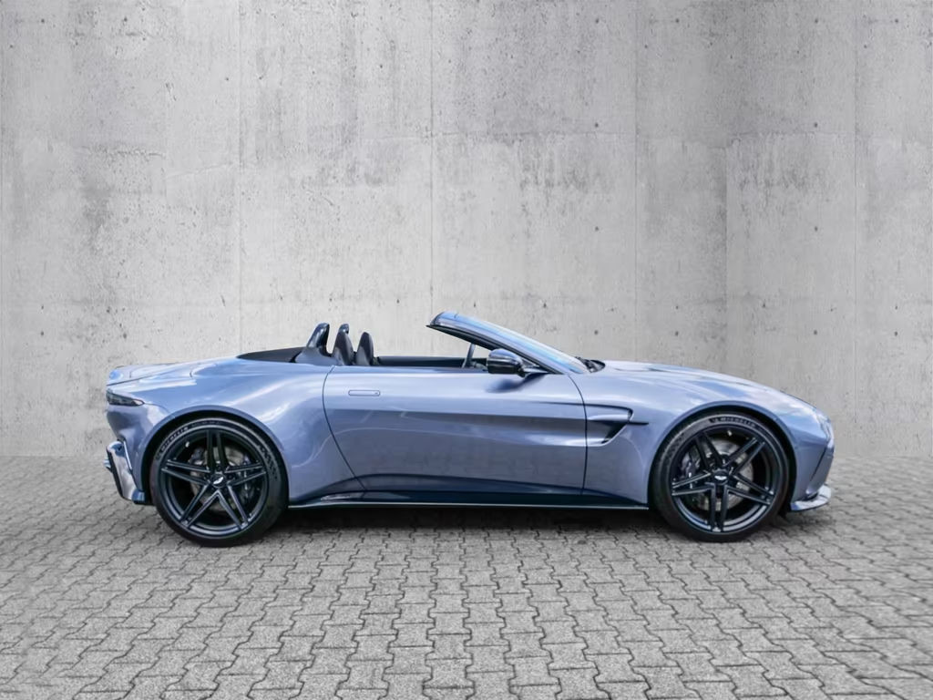 Aston Martin V8 Vantage