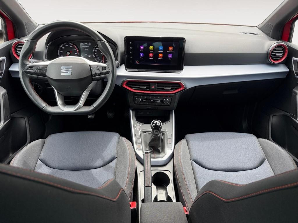 Seat Arona