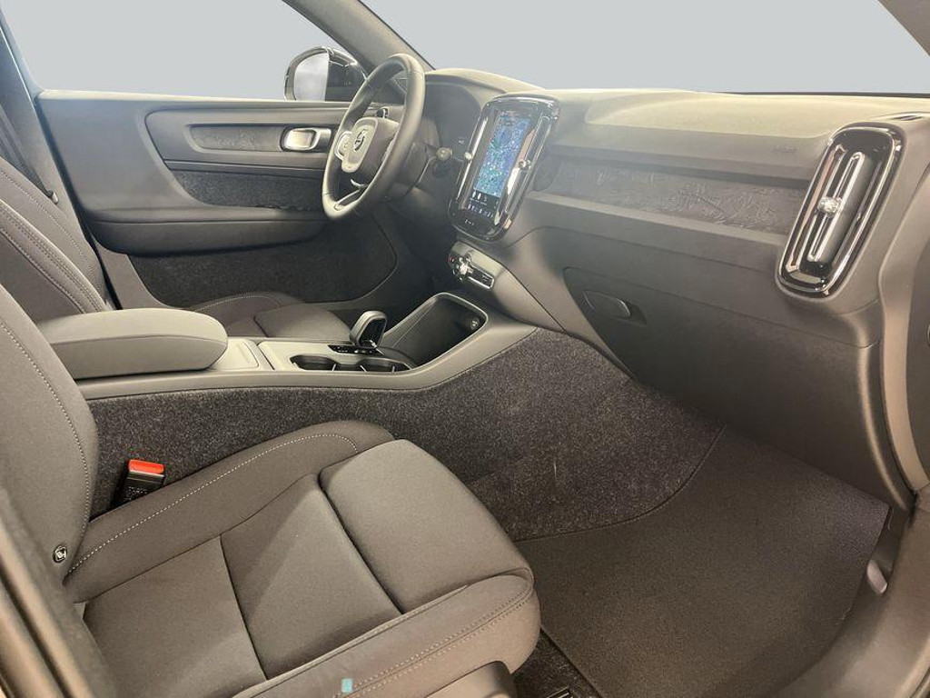 Volvo EX40