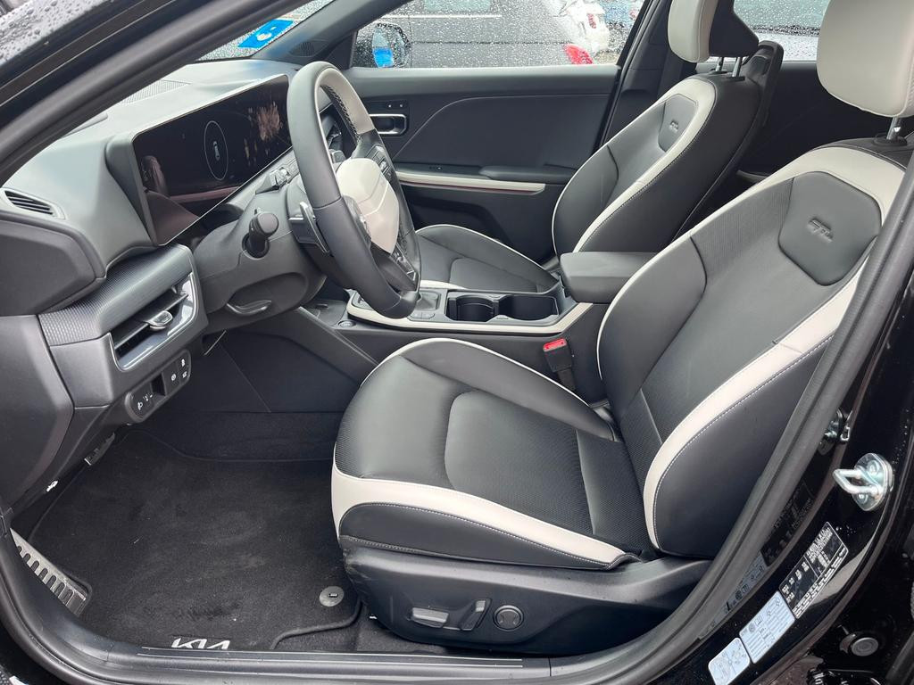 Kia K4