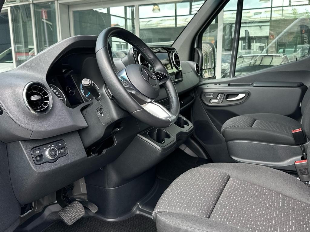 Mercedes-Benz eSprinter
