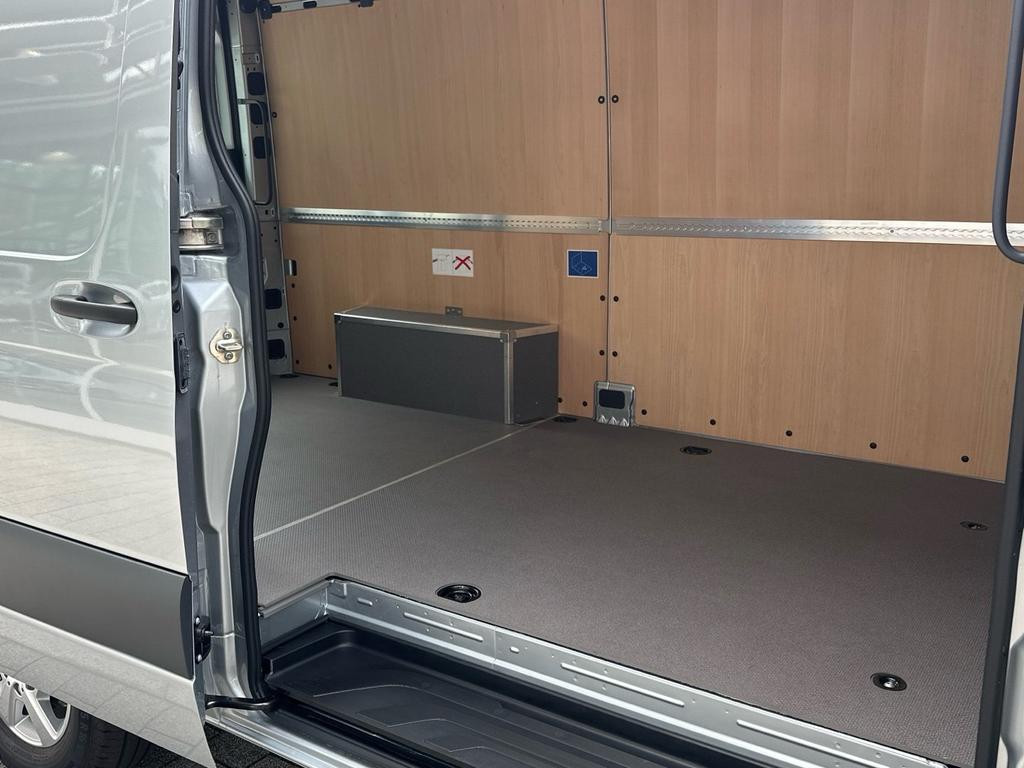 Mercedes-Benz eSprinter
