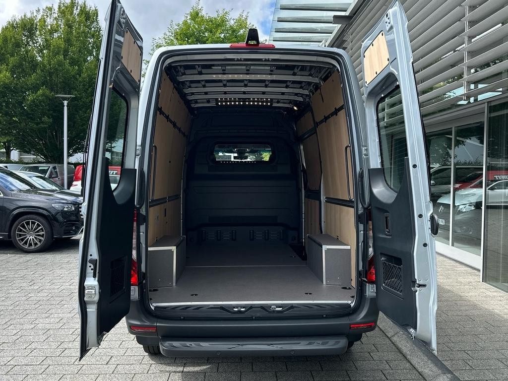 Mercedes-Benz eSprinter
