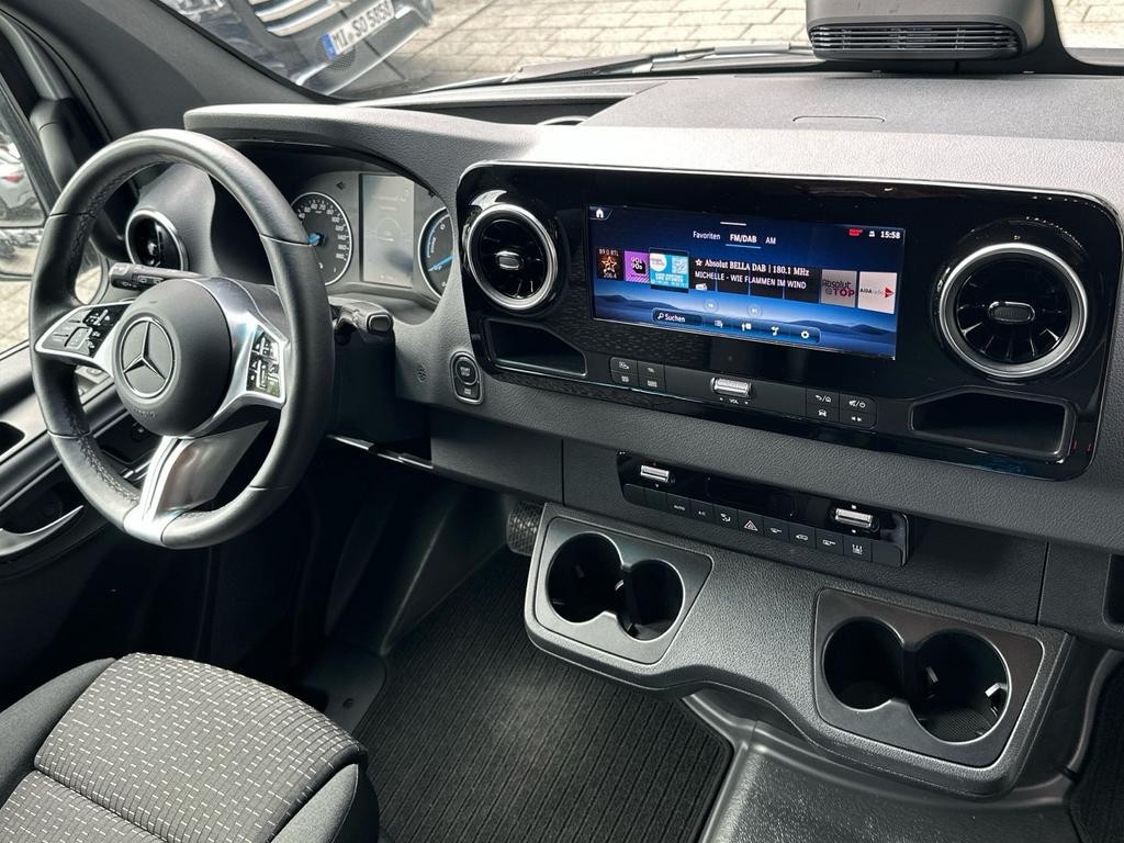 Mercedes-Benz eSprinter