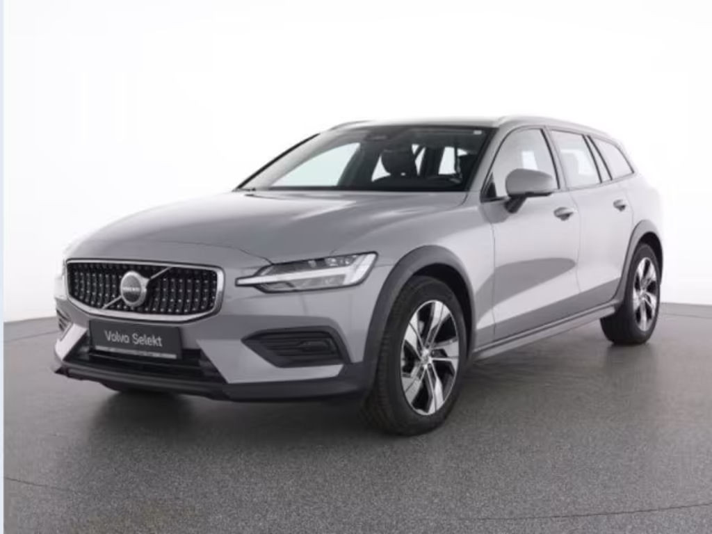 Volvo V60 Cross Country AWD Plus
