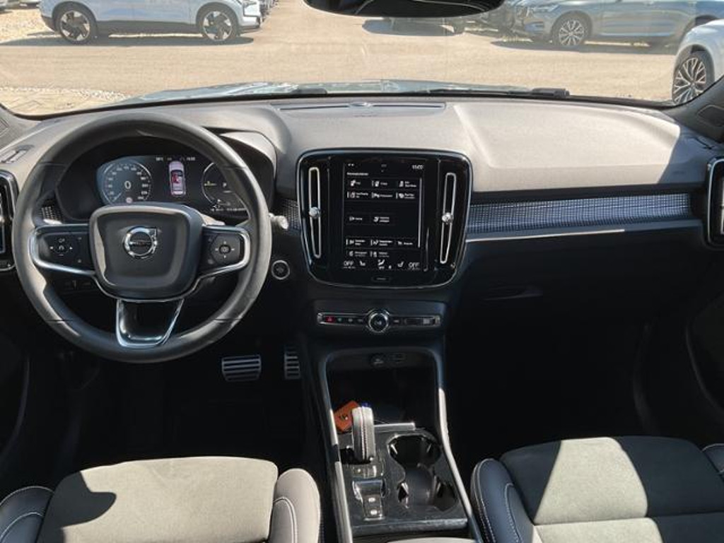 Volvo XC40 R-Design T5