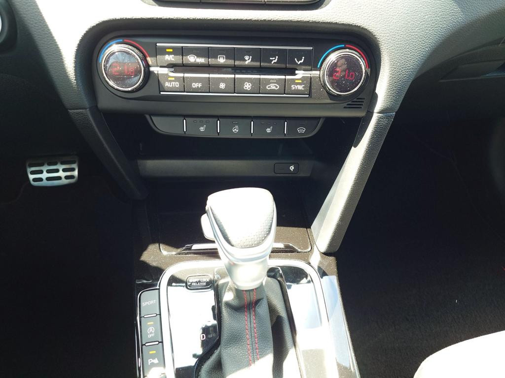 Kia ProCeed