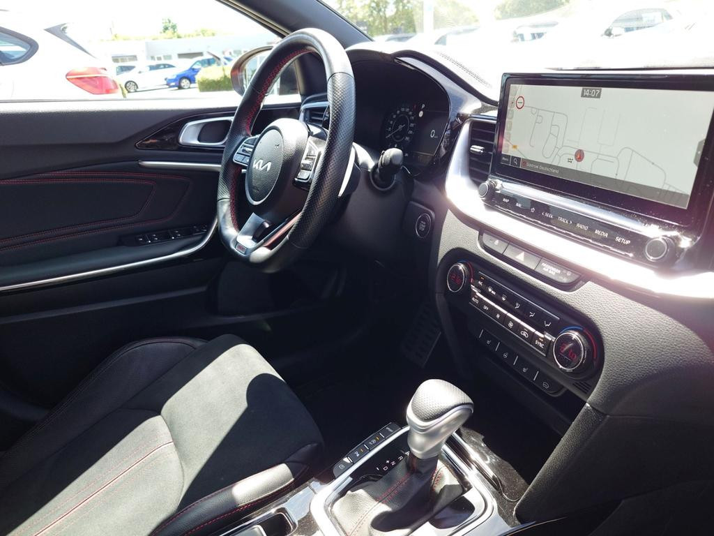 Kia ProCeed