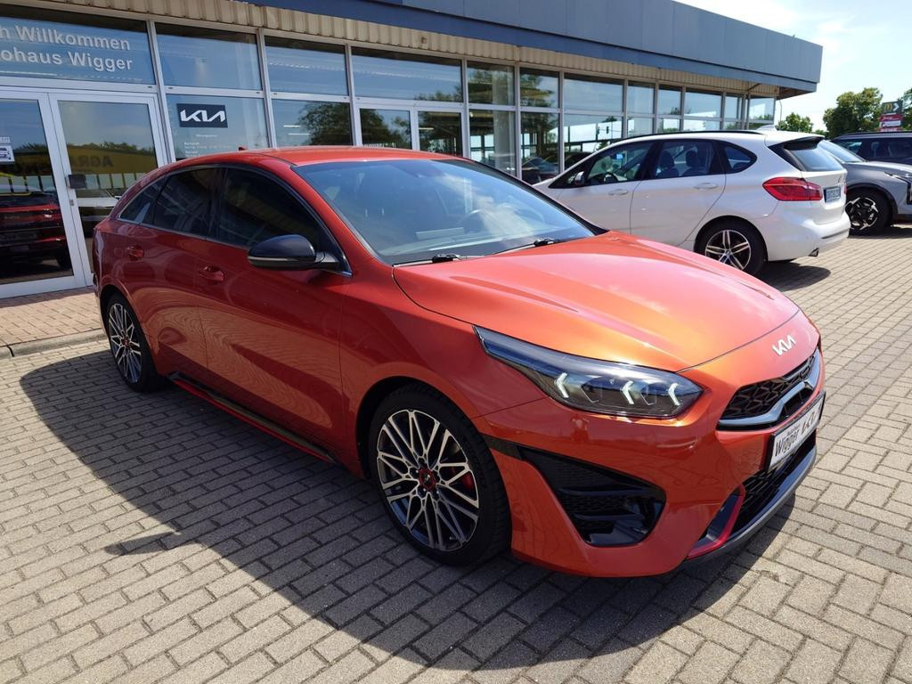 Kia ProCeed